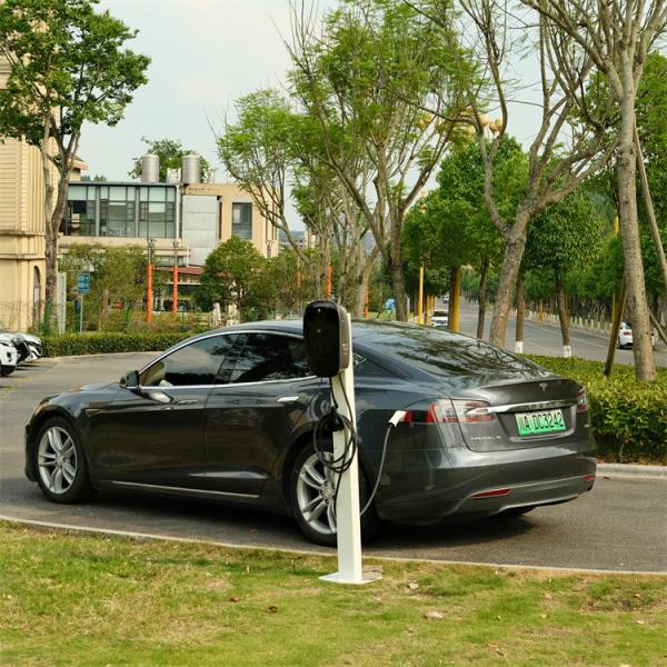 Buy cheap 380V 400V Type 1 Charging Station , Portable EVSE Charger from wholesalers