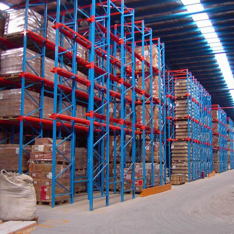 Upright Frame Beam Pallet Racking Rivet Shelving In Industrial Factories