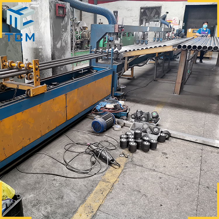 steel sanitary tube internal mechanical polishing machine (3).jpg