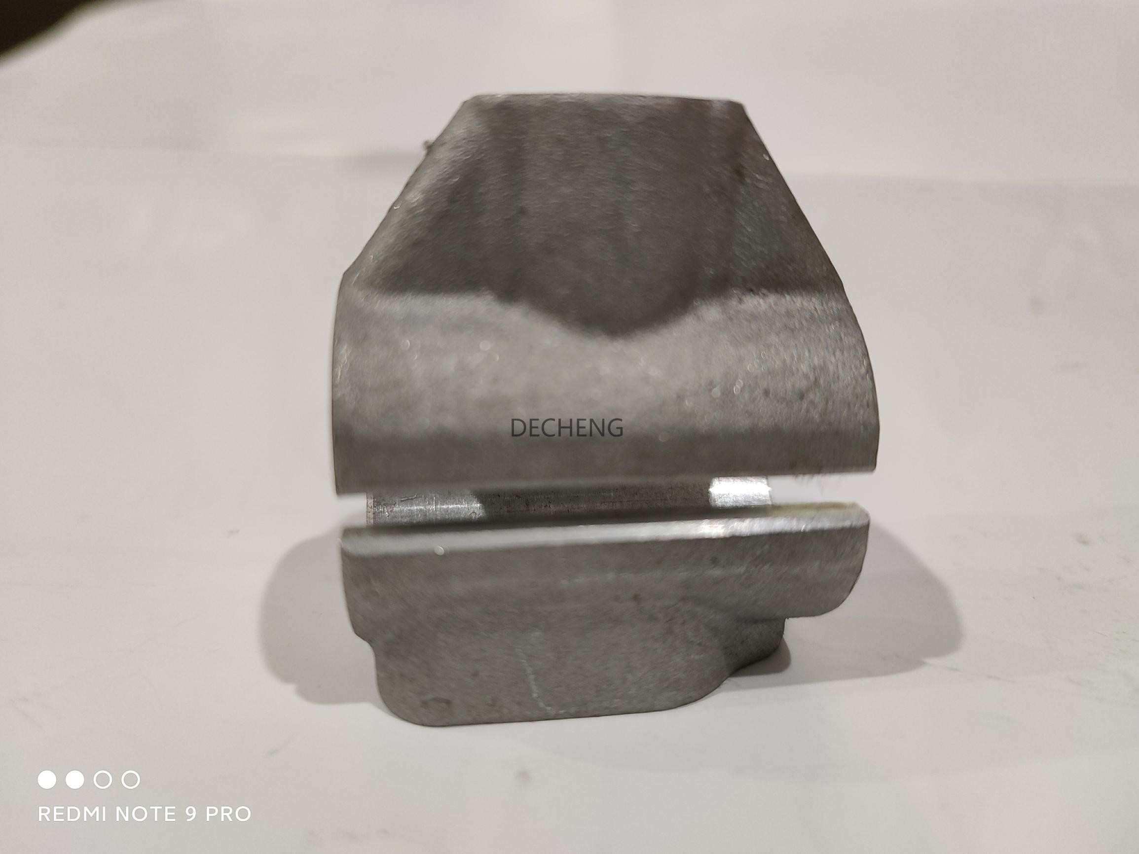 J08 Hitachi Diesel Engine Parts OEM Valve Rocker Seat 80g