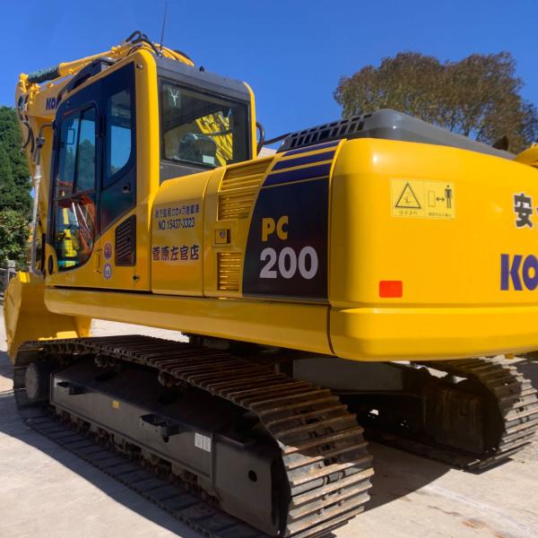 Buy cheap 2015 Used Original Japan Komasu PC220 High Quality 22 Ton Second Hand Crawler Track Excavator from wholesalers