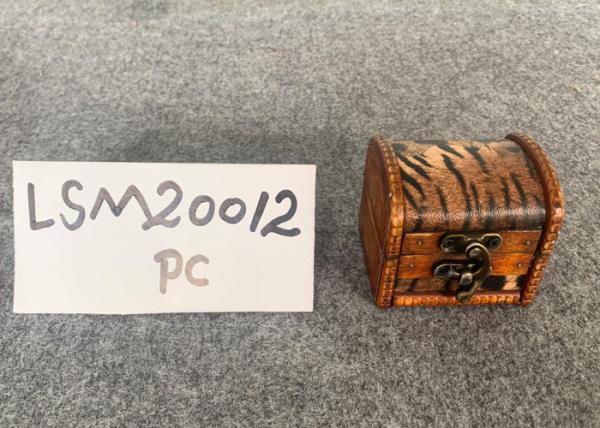 Buy cheap Reclaimed 8x6 Decorative Leather Boxes For Placing Gift from wholesalers