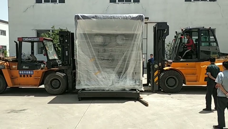 Film Pet Cpp Opp Bopp Vacuum Metallizer for Plastic Electric Coating Materials Provided