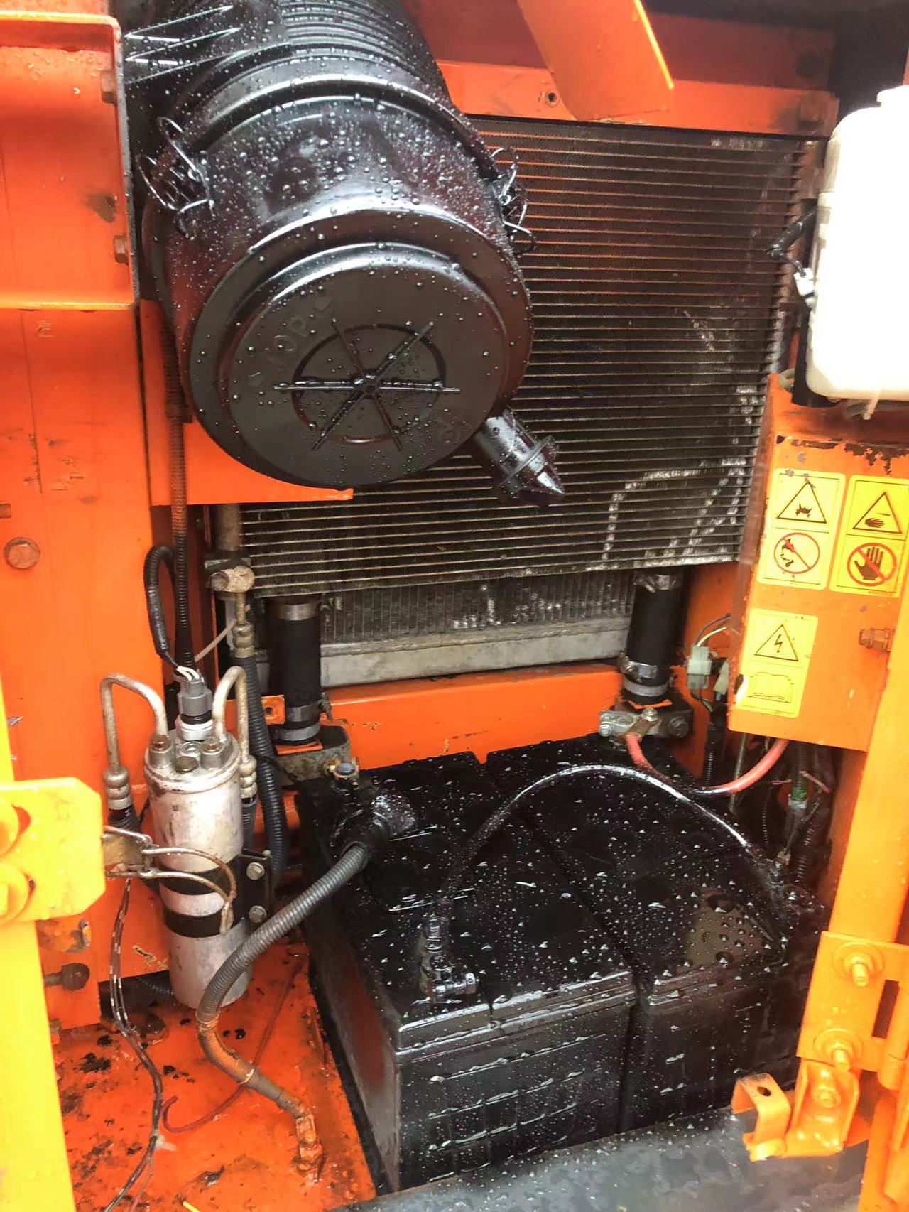 Used Hitachi zx60 6 ton Mini Excavator with Original Hydraulic Valve in Good Condition
