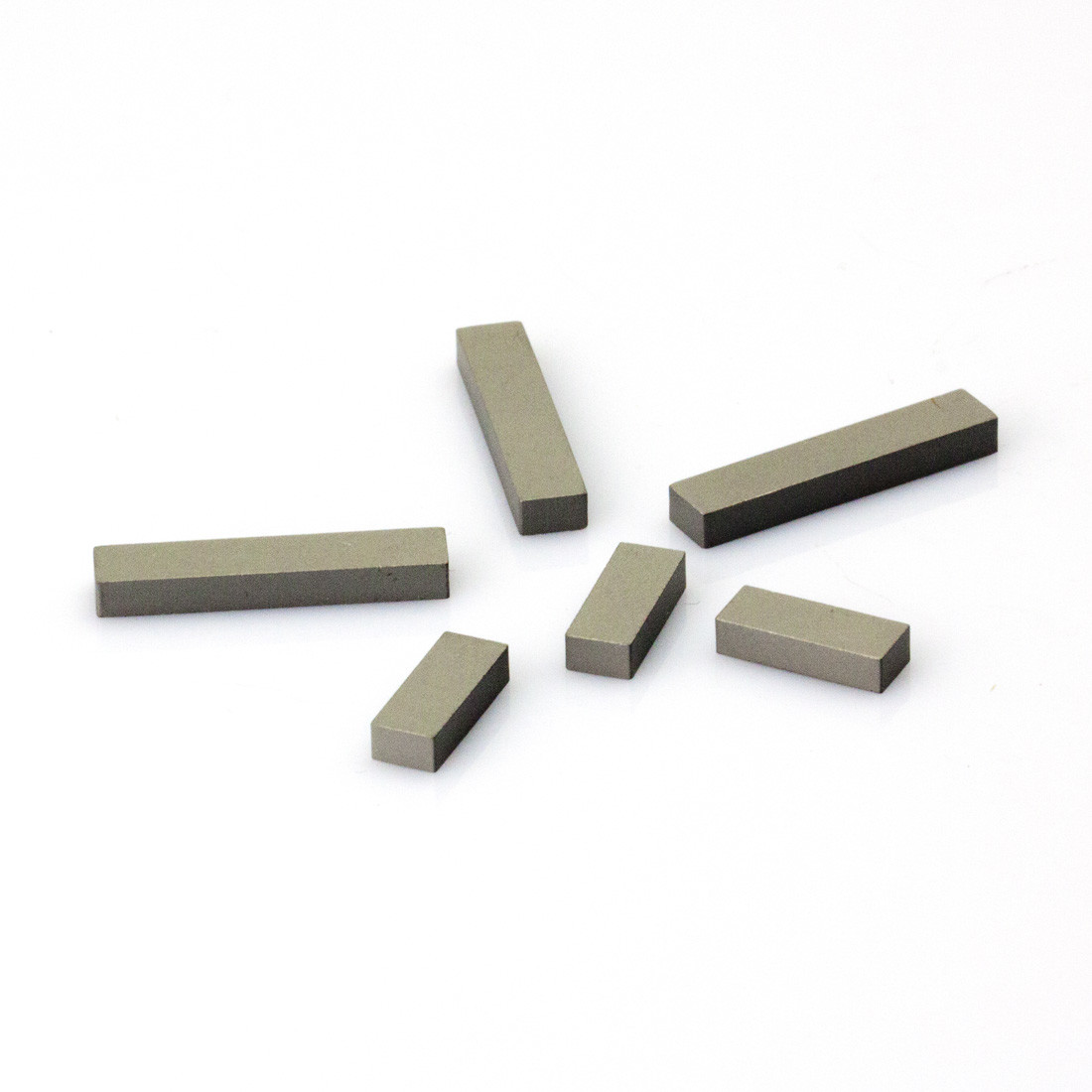 Thermal Shock Resistant Diameter 9.5mm YL2 Tungsten Carbide Tiles