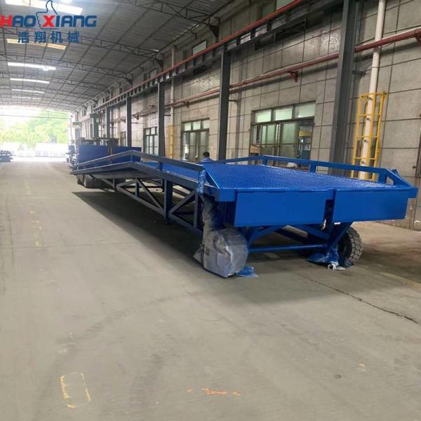 Buy cheap Color Customized Mobile Dock Ramp / Blue 15400mm Overall Size from wholesalers