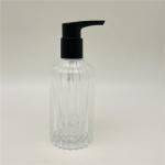 Home Decoration Glass Bathroom Accessories Set With Vertical Stripe
