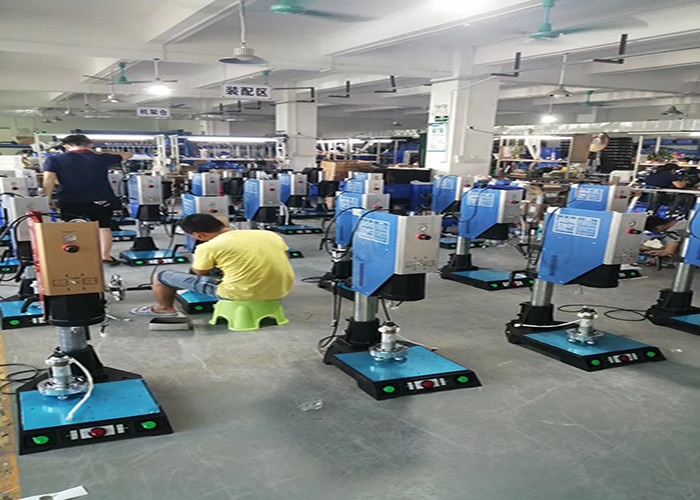 PC And ABS 3200W Ultrasonic Plastic Welding Machine