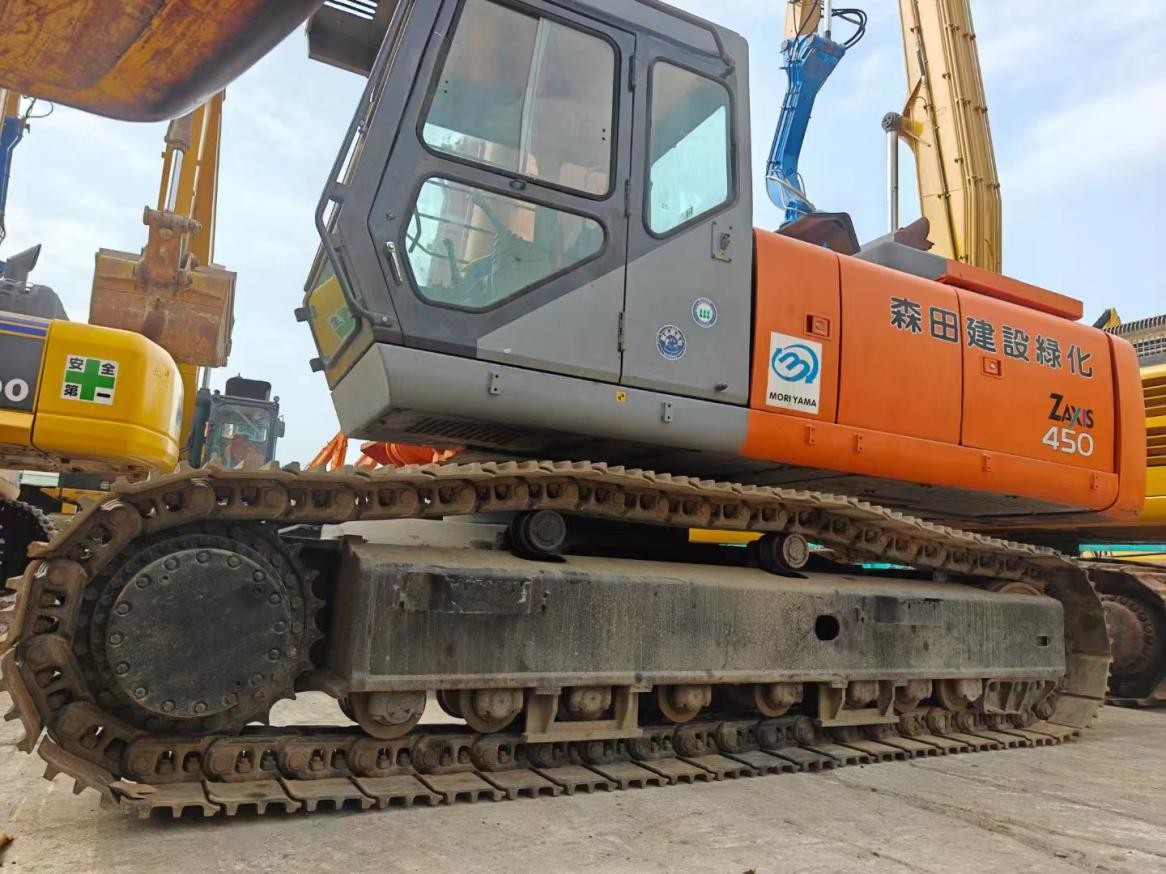 42ton Large Used Hitachi 450-6 Excavators With Bucket Capacity 2.7m³