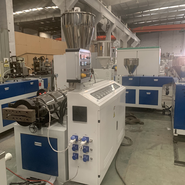 WPC Twin Screw Pla Extruder Machine 38CrMoALA Screw