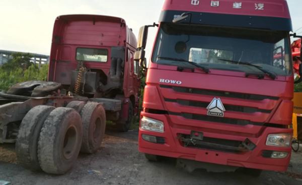Buy cheap Diesel Engine Used Tractor Trucks , Howo Tractor Truck6840x2496x3850mm from wholesalers