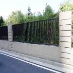Flooring Mounted Outdoor Iron Fence With Modern Design And Welded Construction