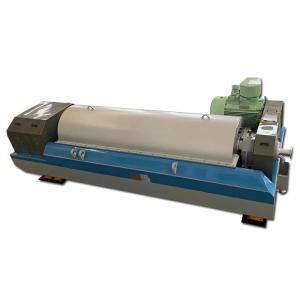 China Horizontal Bowl Decanter Centrifuge for Continuous Solid-Liquid Separation in Large-Scale on sale