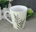 Food Safety 300ml White Porcelain Mugs With Round / Organic Shape