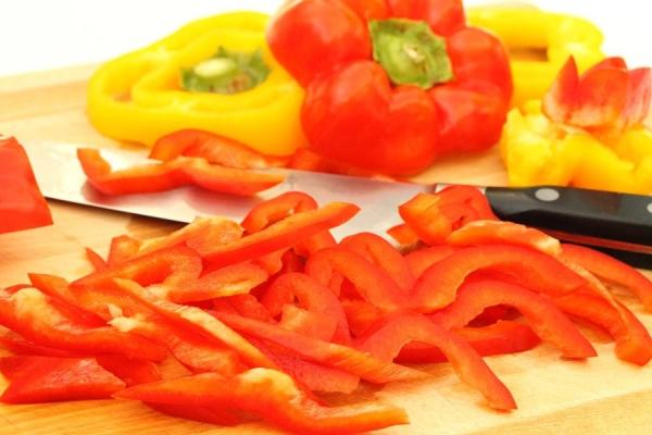 Buy cheap Frozen Mixed Red & Green Sweet Pepper Stripes from wholesalers