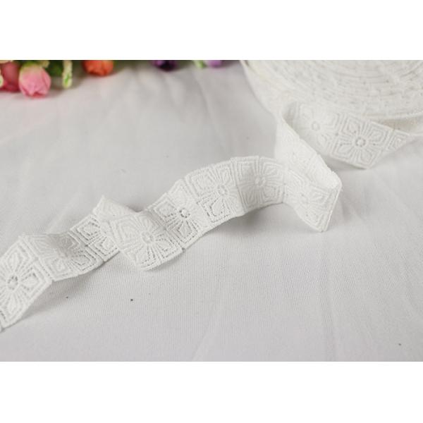Chemical Solubility Polyester Lace Trim With Concise Quadrate Flower Design