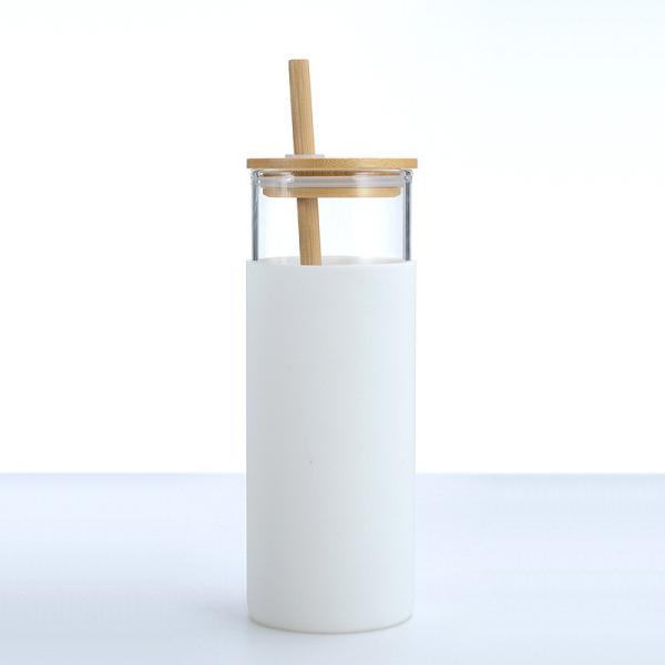 Food Grade White 20 Oz Glass Tumbler With Lid Silicone Protective Sleeve Bamboo