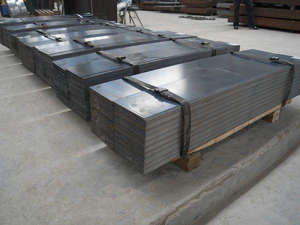 Buy cheap Q195, Q215, A36, SPHC Hot Rolled Steel Coils / Checkered Steel Plate, 1000 -12000mm Length from wholesalers