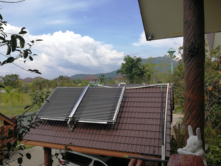 Solar Thermal Heat Pipe Vacuum Tube Solar Collector High Efficiency OEM Service