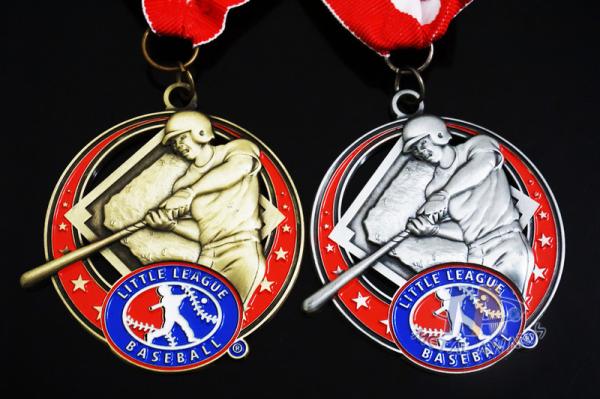 Buy cheap Baseball 3D Effect Metal Sports Award Medals Antique Gold / Silver Plating from wholesalers
