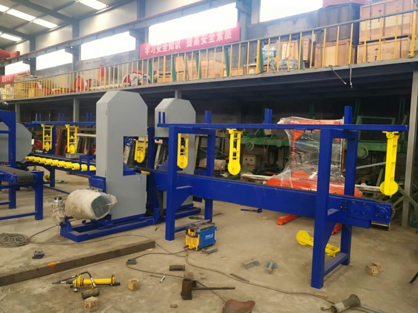 Double Cutting Band Sawmill,twin band saw to process radiata pine logs diameter 500mm