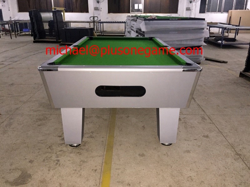 Manufacturer Coin Operated Pool Table 8' Wood Pay Pool Table with Wool Felt playing court