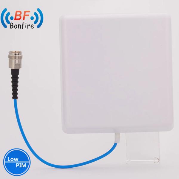 Buy cheap 698-806 806-960 1710-2700 2200-2700 3300-4000 MHz Wide Band Panel Antenna for Das from wholesalers