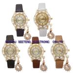 snakeskin texture PU leather band and golden diamond inset case with a hanging