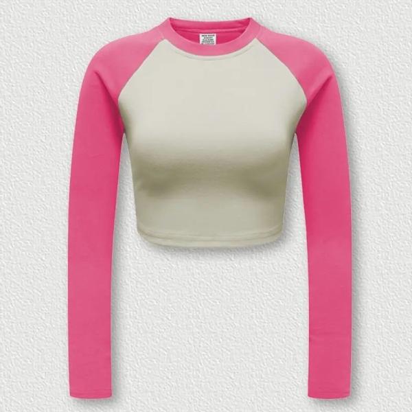Buy cheap American Retro Multi-Color Long Sleeve Short Women′s T-Shirt Manufacturers Wholesale Support Set Logo from wholesalers