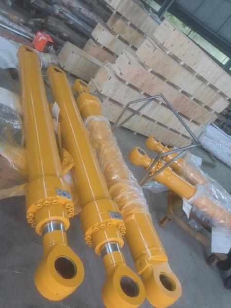 Buy cheap Hyundai cylinder part no. 31QA-60111 hydraulic cylinder construction machinery spare parts piston gland from wholesalers