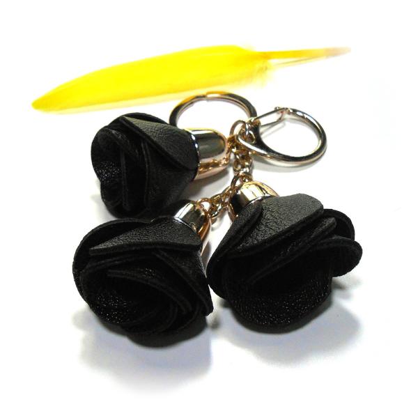 Buy cheap Black 36g Leather Rose Keychain , Hand Stitched Promotional Leather Keyrings from wholesalers