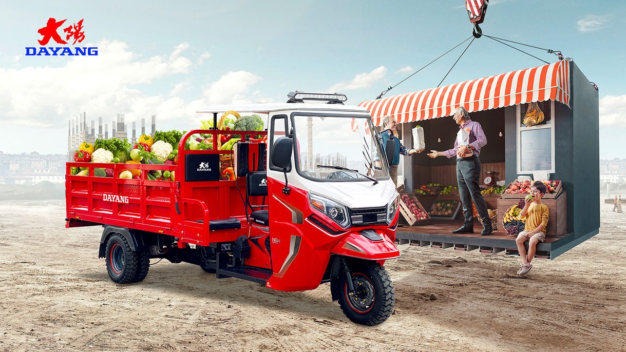 12V Voltage Freight Motors 150cc Cargo Tricycle for Fast and Freight Transportation