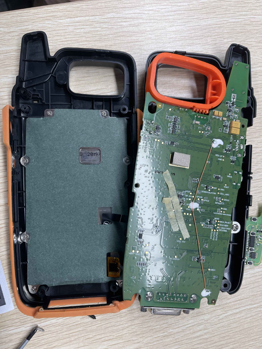 Key Tool Max Pro PCB Display 2