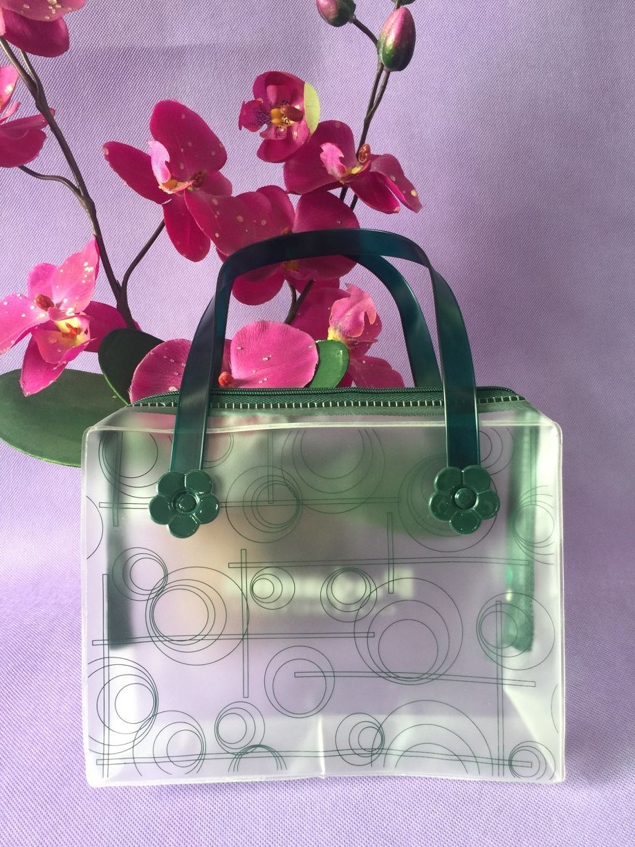 Fashion Plastic Clear PVC Tote Bag , Frosted Heat Seal PVC Zipper Bag With Flower