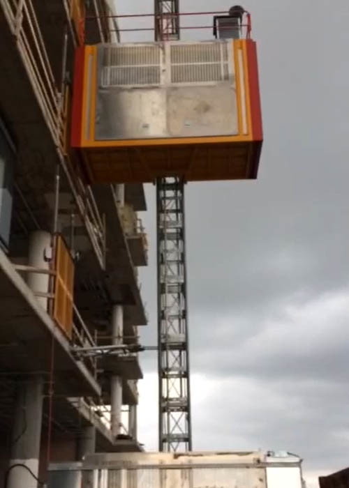 Durable Temporary Construction Elevators , Low Starting Current Construction Site Elevator