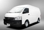 Electric Luxury Cabin ISO Used Passenger Van 7 Seats 70 Kwh Rear Doors