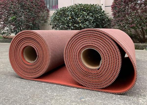 Buy cheap SGS IAAF Red Rolls Prefabricated Running Track from wholesalers