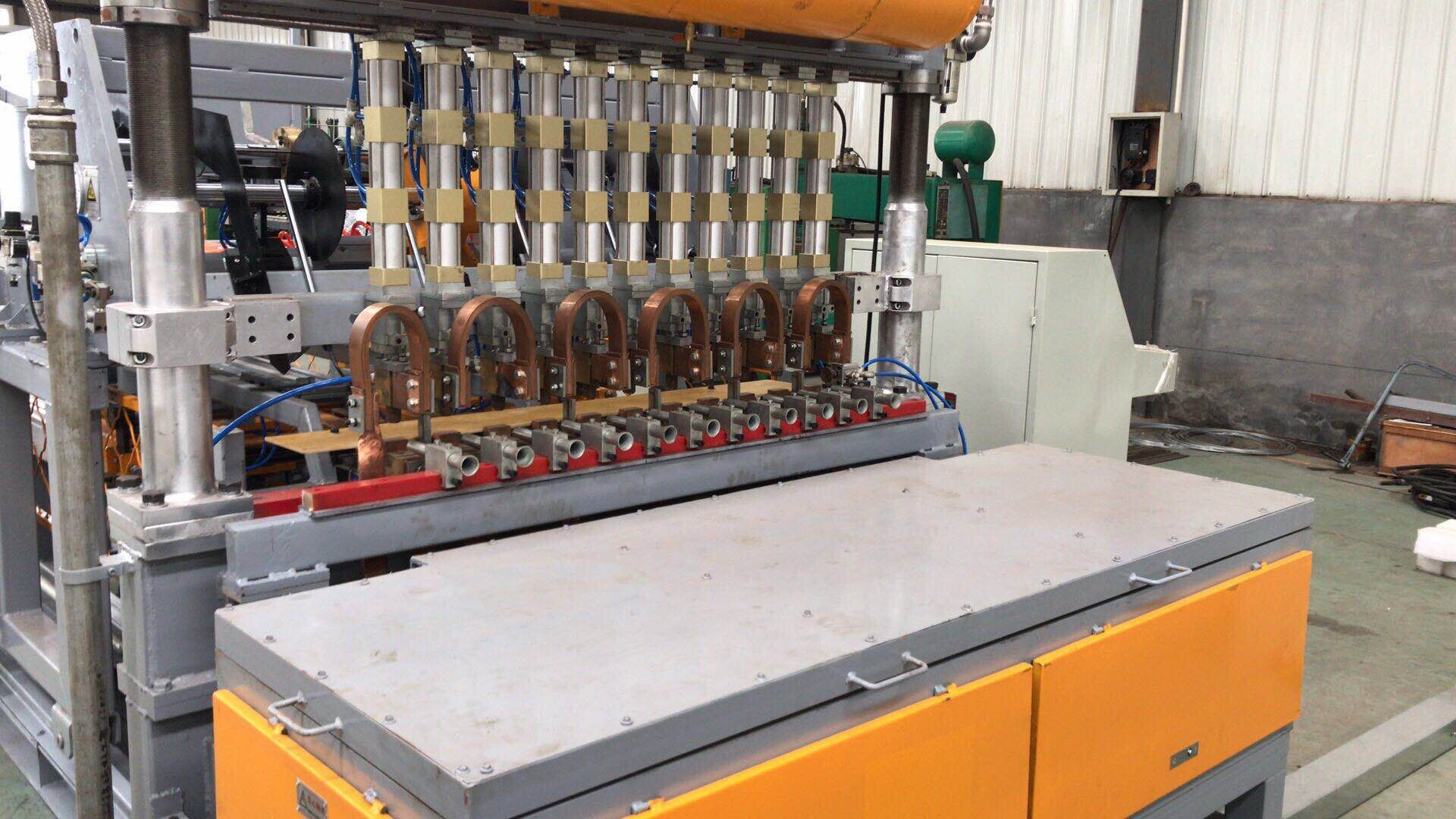 High Speed Pneumatic Steel Wire Welding Machine Microcomputer Controlled
