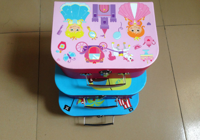 Cardboard house suitcase, high-grade cardboard craft portable box, custom various gift boxes