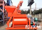 Forced 19.5R/Min Charging 2400L Twin Shaft Concrete Mixer