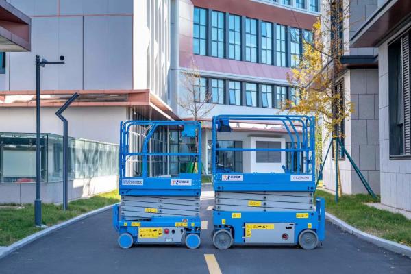Buy cheap Customized Hydraulic Scissor Lift Car Equipment 10m 15m 20m Lifting Height from wholesalers