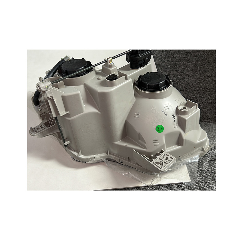 Dongfeng Truck Spare Parts LED Headlight Assembly with Indicator Performance