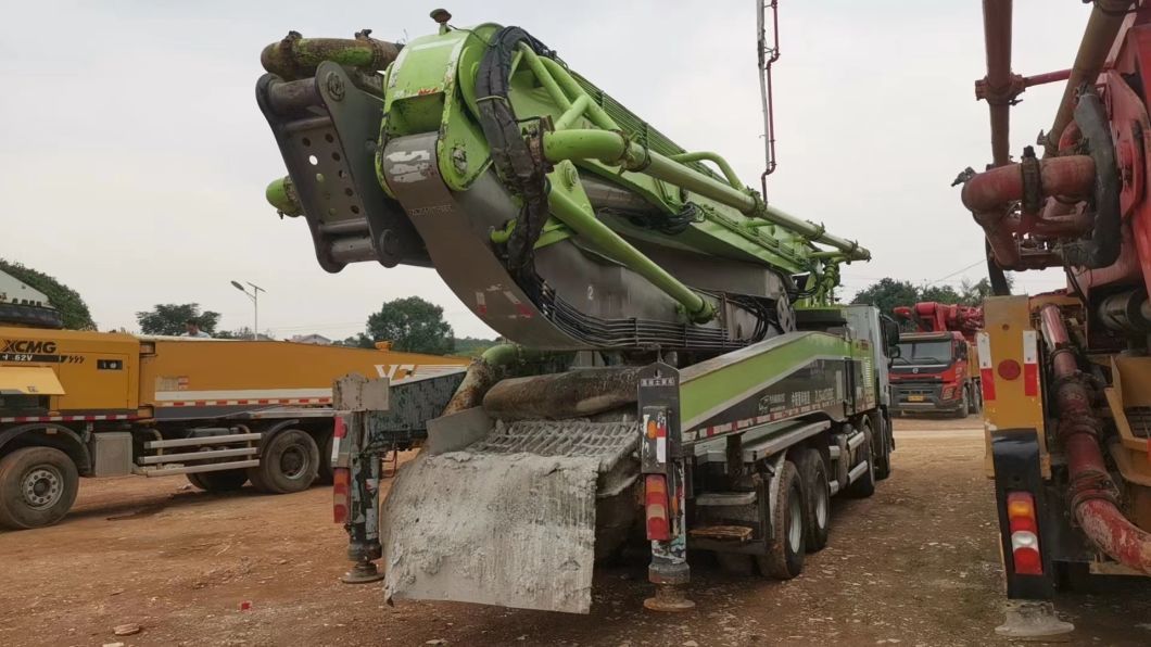 2018.12 Mercedes-Benz with Zoomlion 56m Concrete Pump Truck