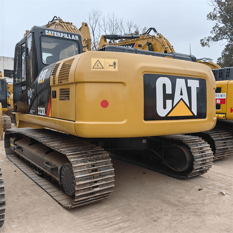 Original Japan 23 Ton Used Excavator CAT 323 CAT323DL in Shanghai 2017 Production