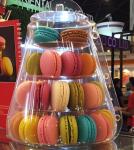 OEM Macaron Packaging Box High End French Dessert Box 6-Grain Transparent Drawer