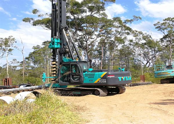 Engineering 140KN Multifunctional Drilling Rig Excavator Small Hydraulic Pile