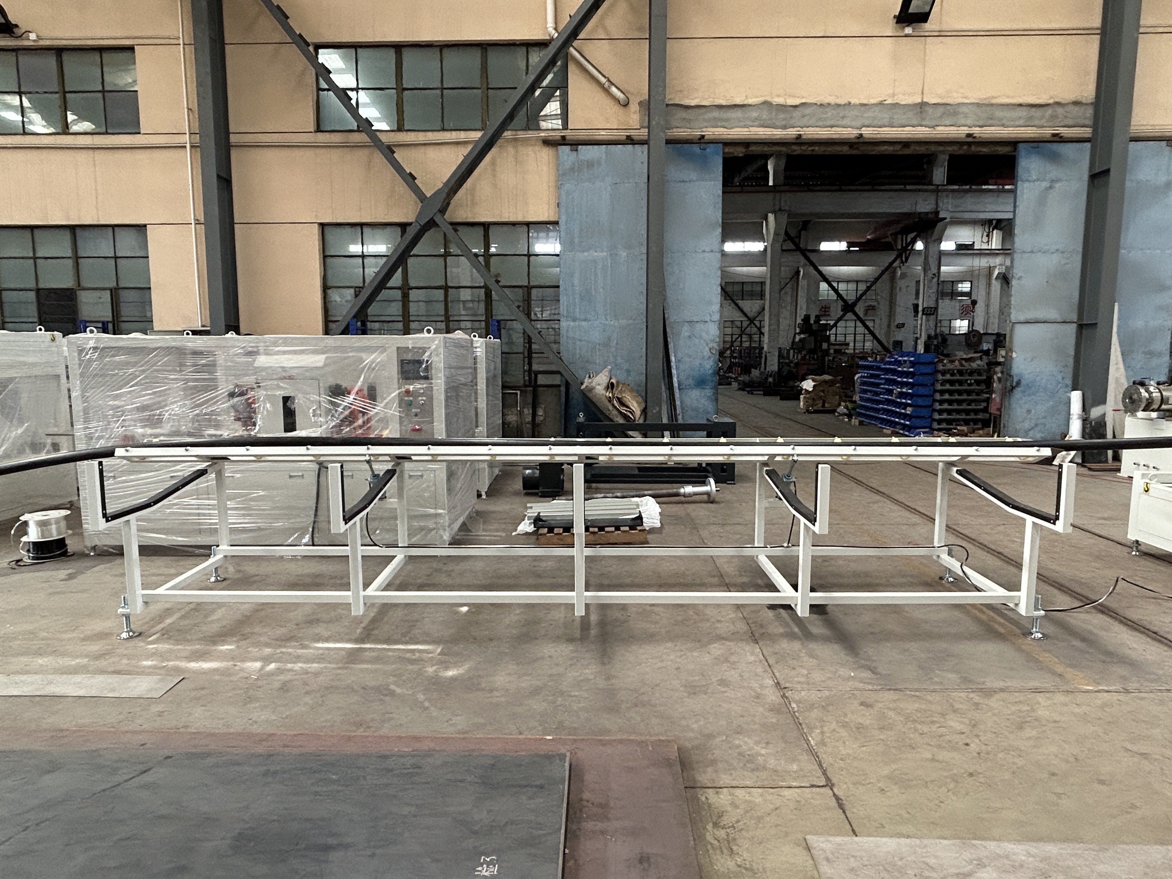 250-315mm PE HDPE Plastic Pipe Extrusion Production Line High Capapcity HDPE PE Pipe Extruder Extrusion Line
