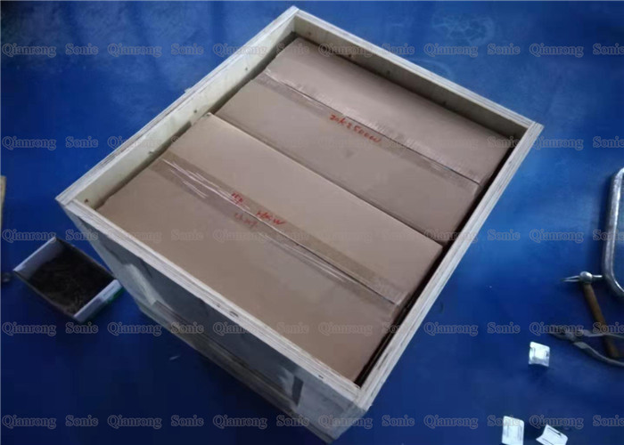 20Khz 2500 Watts Ultrasonic Sewing Machine Rotary Welding For Non - Woven Fabric