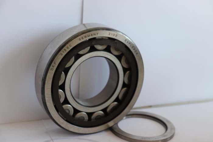 Durable NJ2203E Steel Roller Bearings , NSK Technology Cylinder Roller Bearing