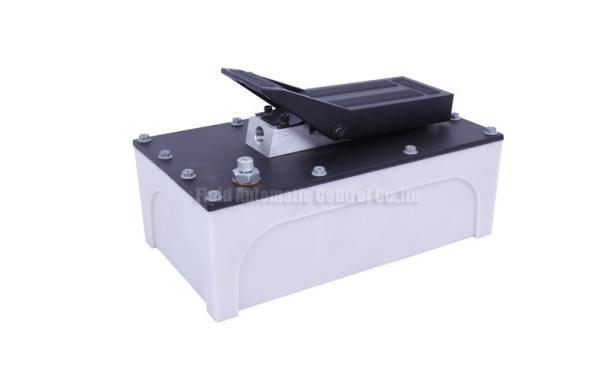 3.2L Reservoir 10000PSI Operating Pressure Portable Air Hydraulic Pump 3/8-18NPT